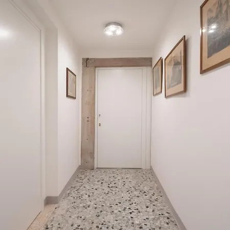 Apartment Sisila *